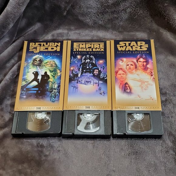 Star Wars Trilogy Special Gold Edition THX 3 VHS Gold Box Set 1997 Lucasfilm - Picture 2 of 10